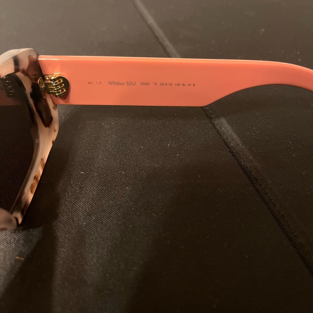 Authentic Dior Stylish Pink and Black Sunglasses - Picture 4 of 4